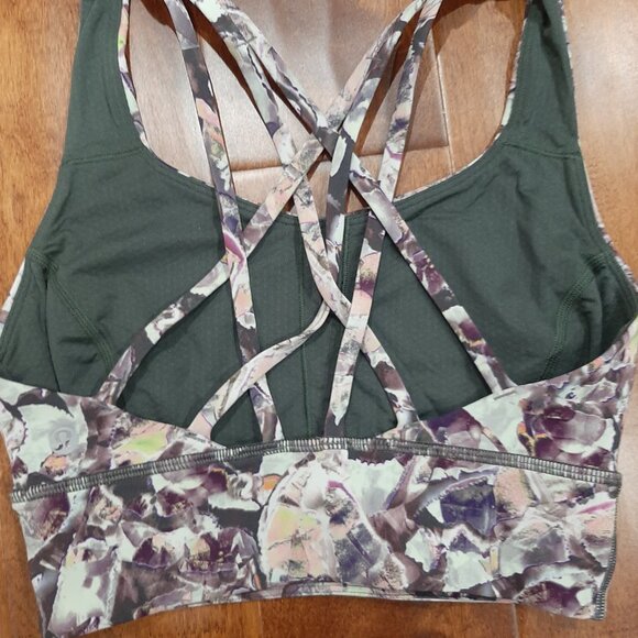 Lululemon Free To Be Serene longline bra - Picture 4 of 8